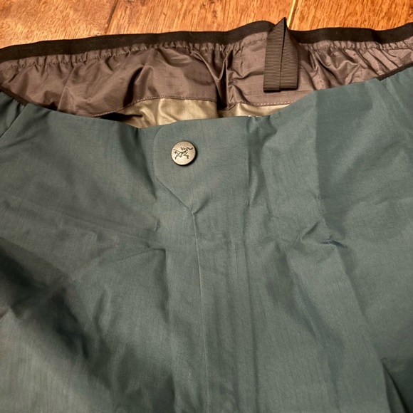 Arc'teryx Men's Teal Goretex pants size large - Picture 5 of 10